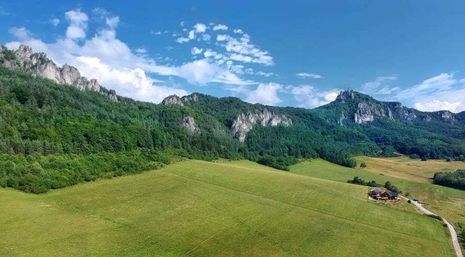 Koliba Pod Skalami Villa Sulov Екстериор снимка